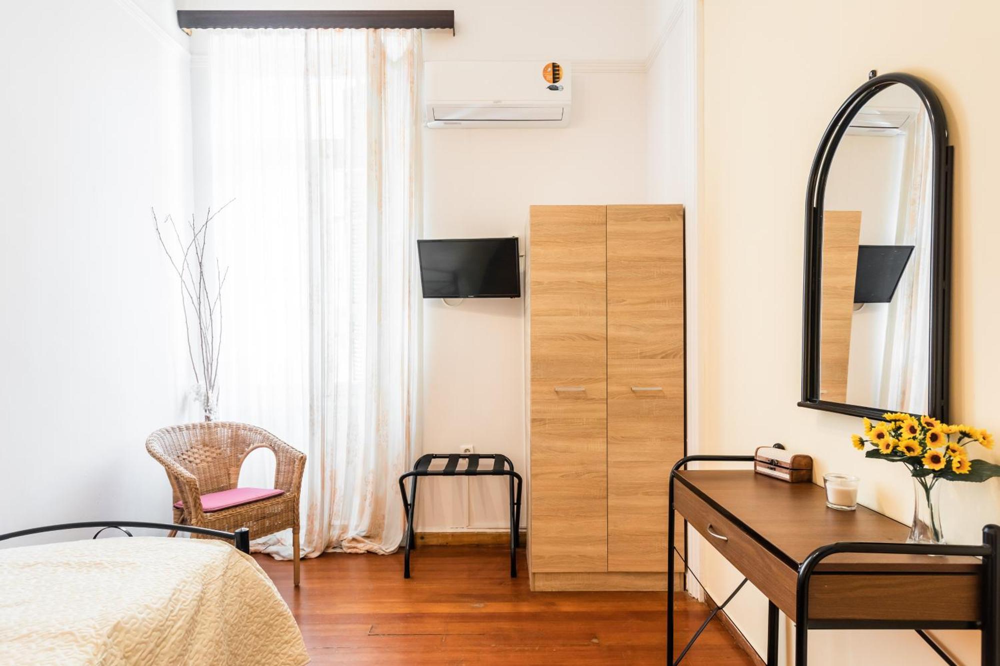 Alegria Simple Economy Rooms Atina Dış mekan fotoğraf