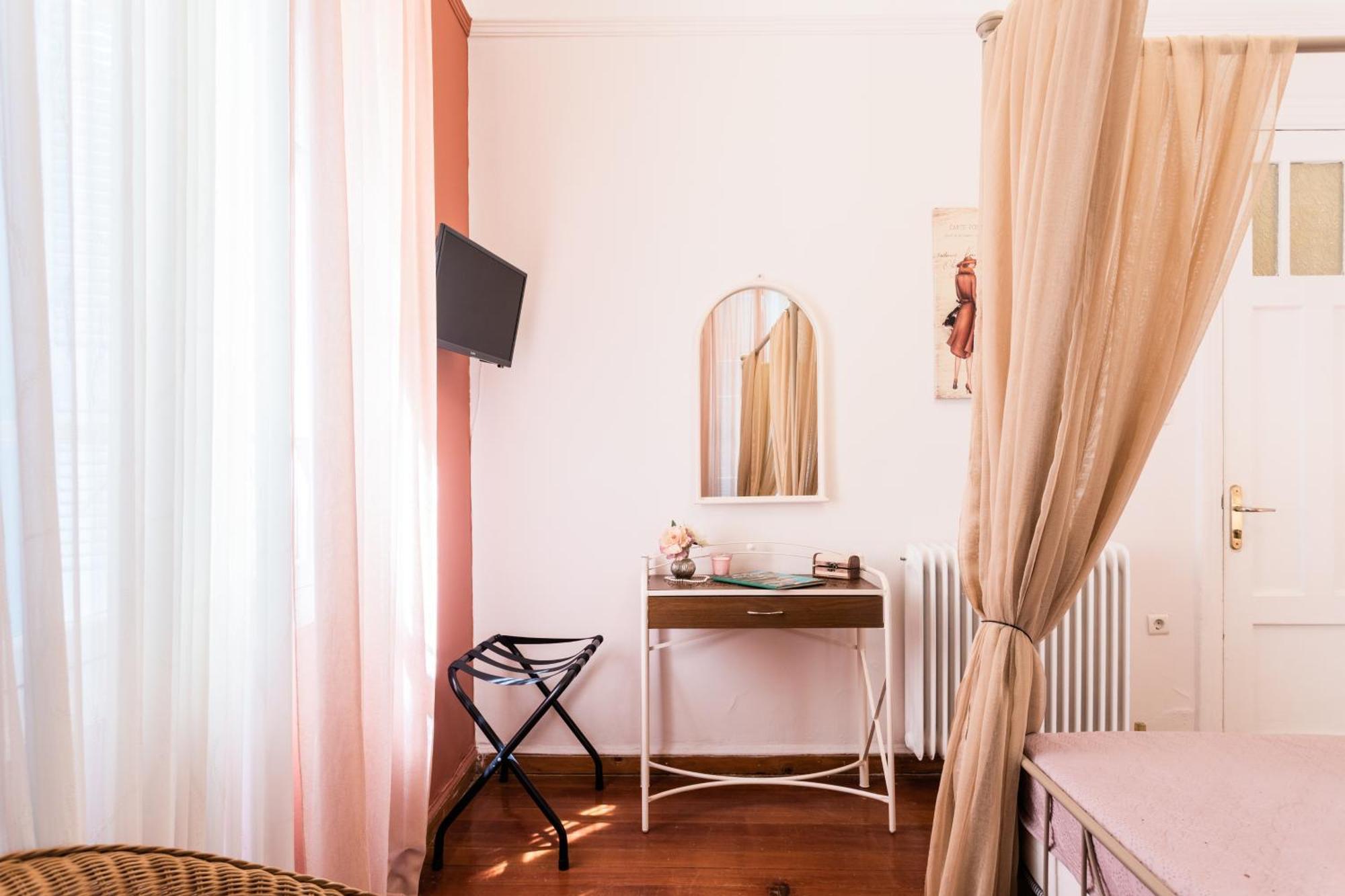 Alegria Simple Economy Rooms Atina Dış mekan fotoğraf